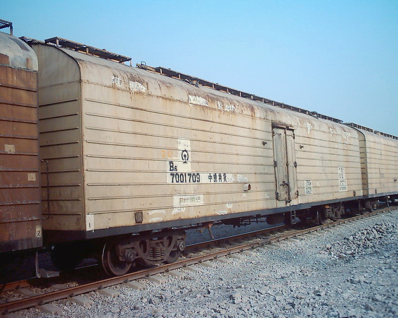 J_3353 B6.jpg